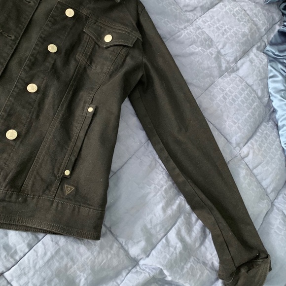 Guess black jean jacket - Picture 3 of 3